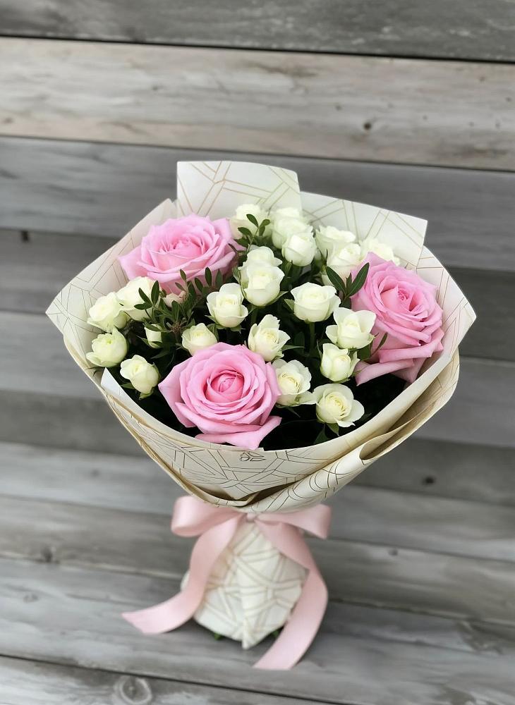 Букет цветов из: Розы в Котельники