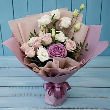 Букет цветов из:  Розы и Лизиантусы в Котельники