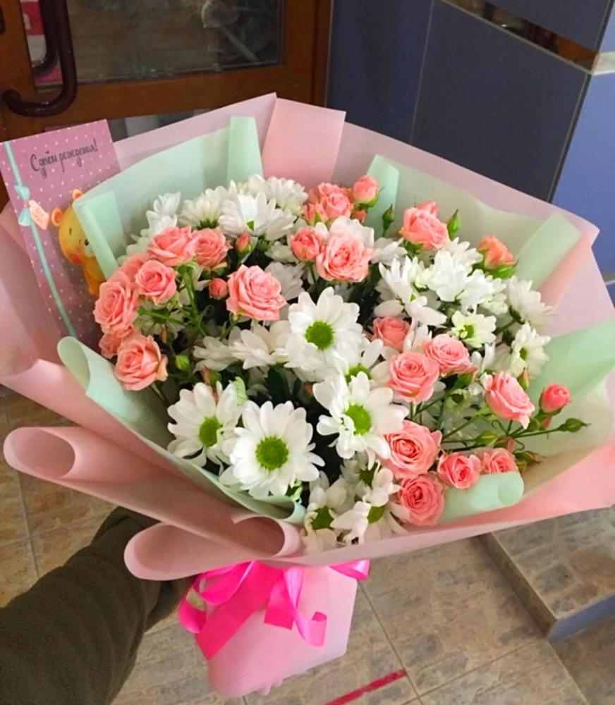 Букет цветов из: Розы и Хризантемы в Котельники