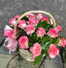 Цветочная композиция из Розы в корзине в Котельники