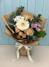Букет цветов из:  Герберы и Хризантемы в Котельники