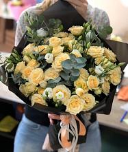 Букет цветов из:  Розы и Лизиантусы в Котельники