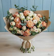 Букет цветов из:  Альстромерии и Розы в Котельники